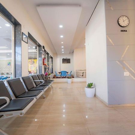 ทรีโบ เทรนด์ วินเทอร์ ทาวน์ Hotel มหาบาเลชวาร์ ภายนอก รูปภาพ