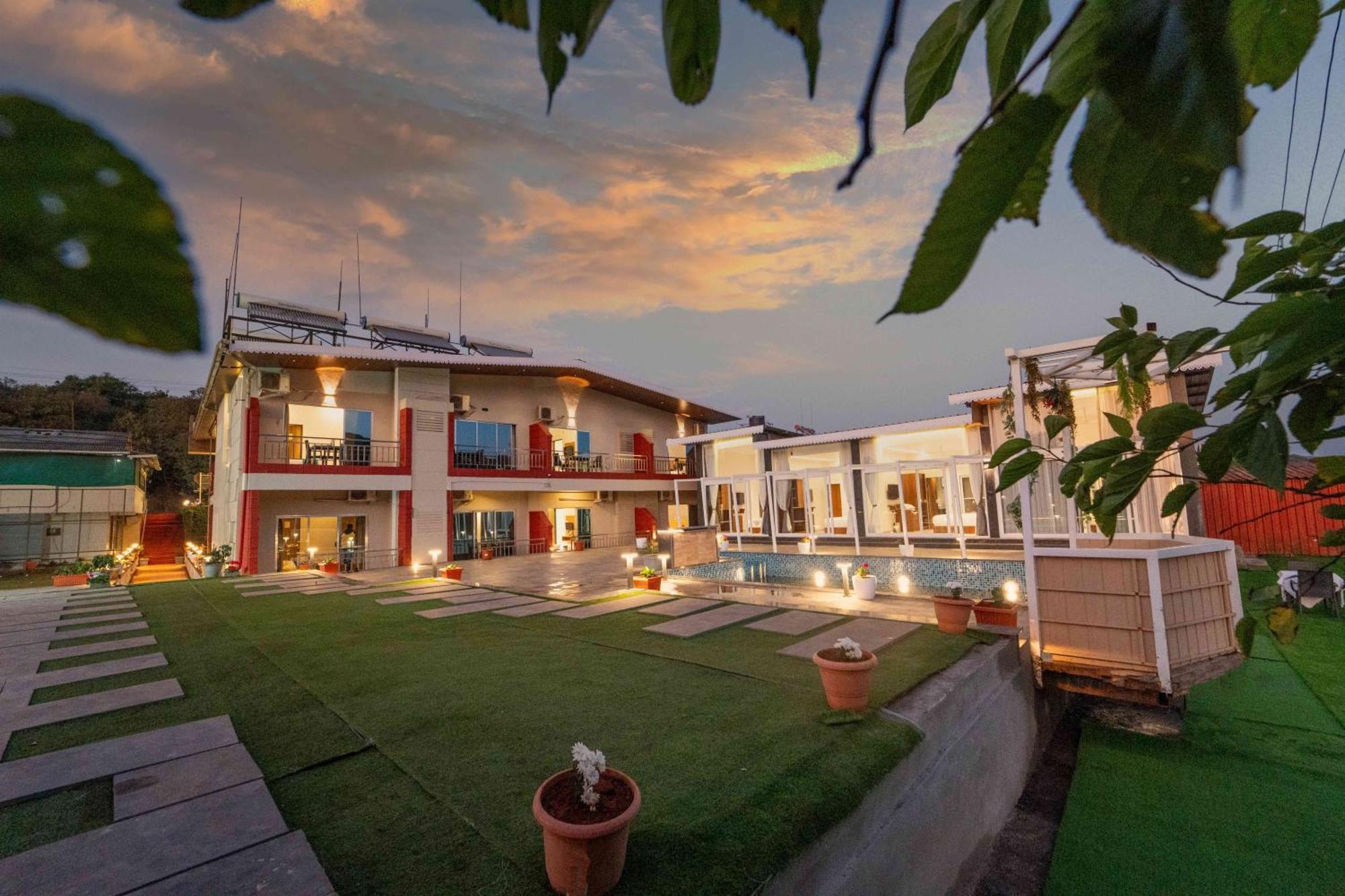 ทรีโบ เทรนด์ วินเทอร์ ทาวน์ Hotel มหาบาเลชวาร์ ภายนอก รูปภาพ