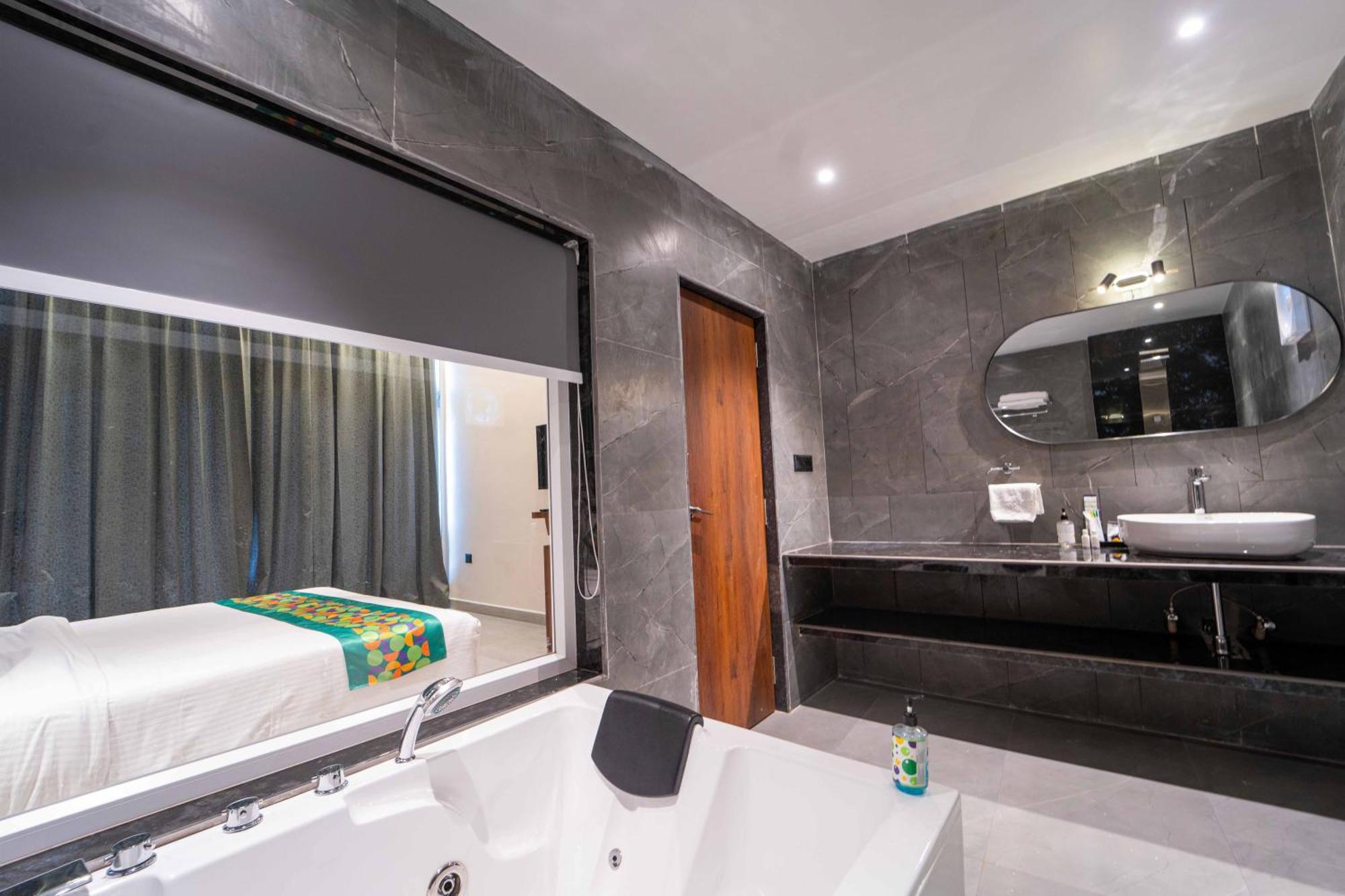 ทรีโบ เทรนด์ วินเทอร์ ทาวน์ Hotel มหาบาเลชวาร์ ภายนอก รูปภาพ