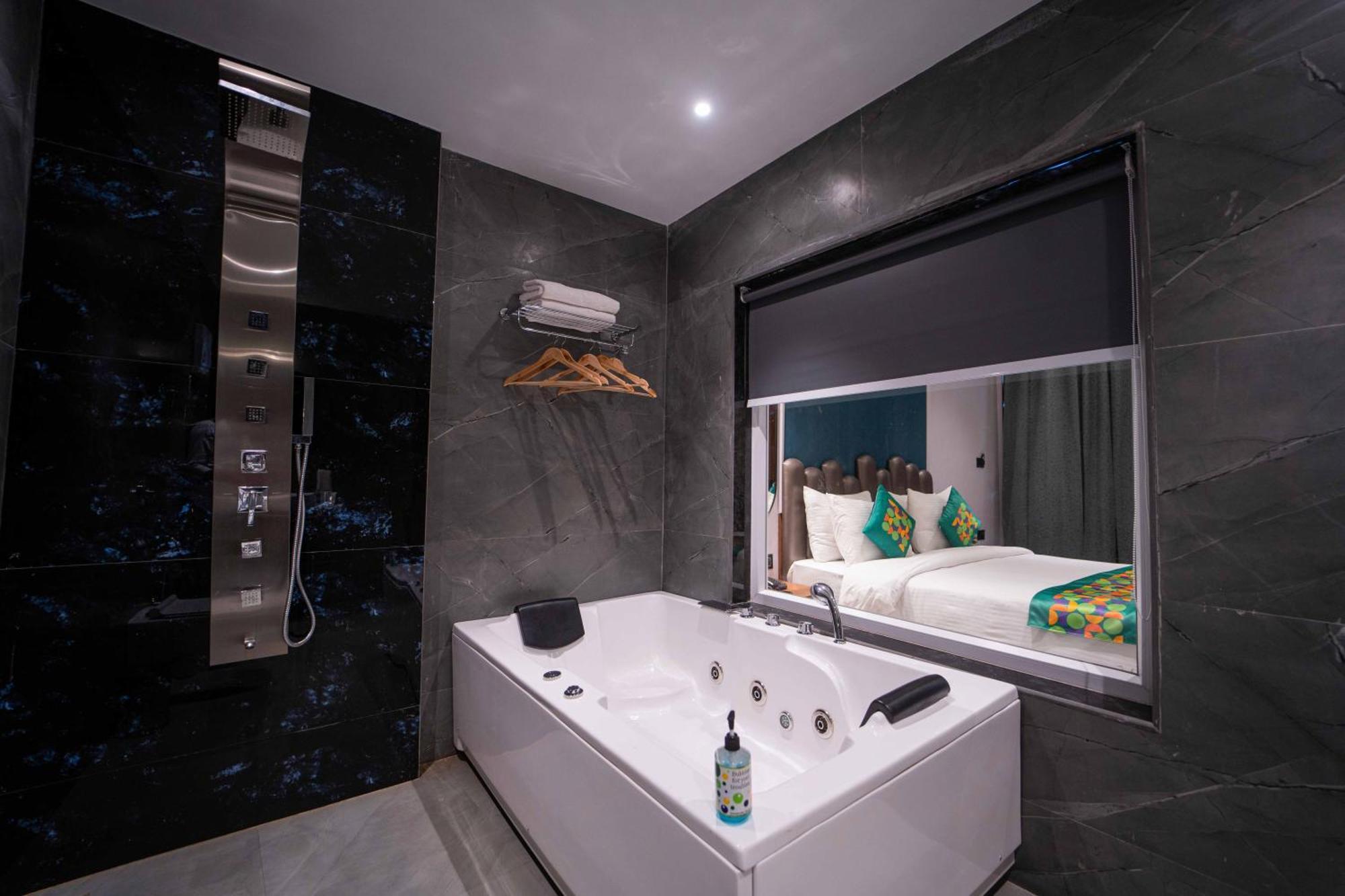 ทรีโบ เทรนด์ วินเทอร์ ทาวน์ Hotel มหาบาเลชวาร์ ภายนอก รูปภาพ